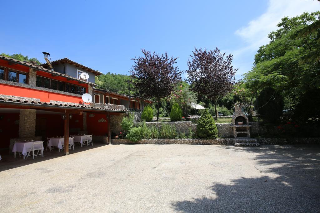 Villa La Mela Rossa Terni Exterior foto