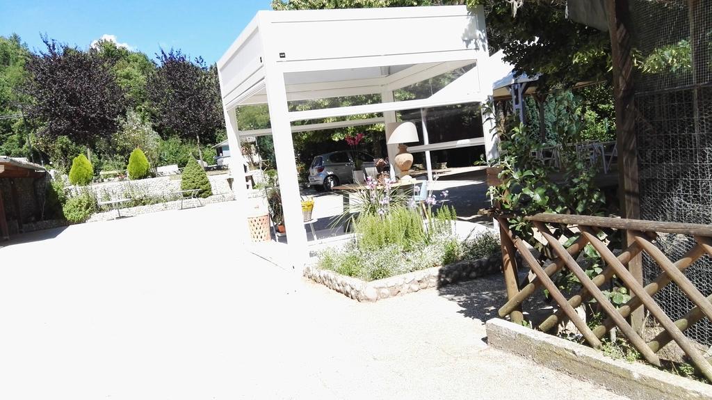 Villa La Mela Rossa Terni Exterior foto