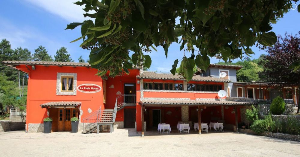 Villa La Mela Rossa Terni Exterior foto