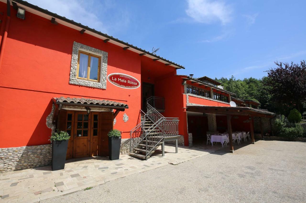 Villa La Mela Rossa Terni Exterior foto